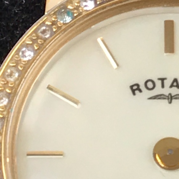 Rotary sapphire ladies watch - Picture 2 of 8